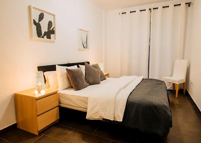 Cornisa Apartments