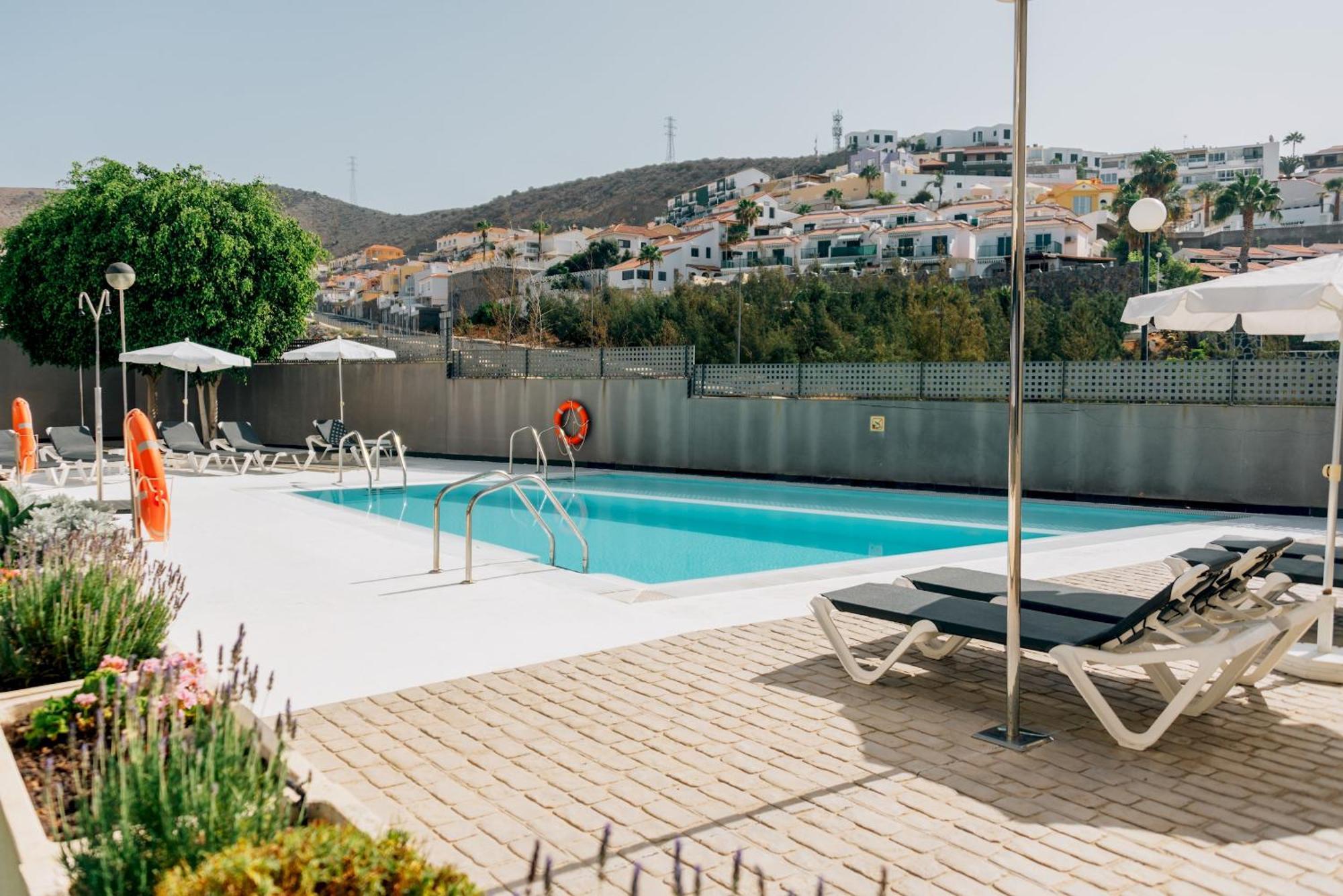 Apartment Cornisa Apartments *