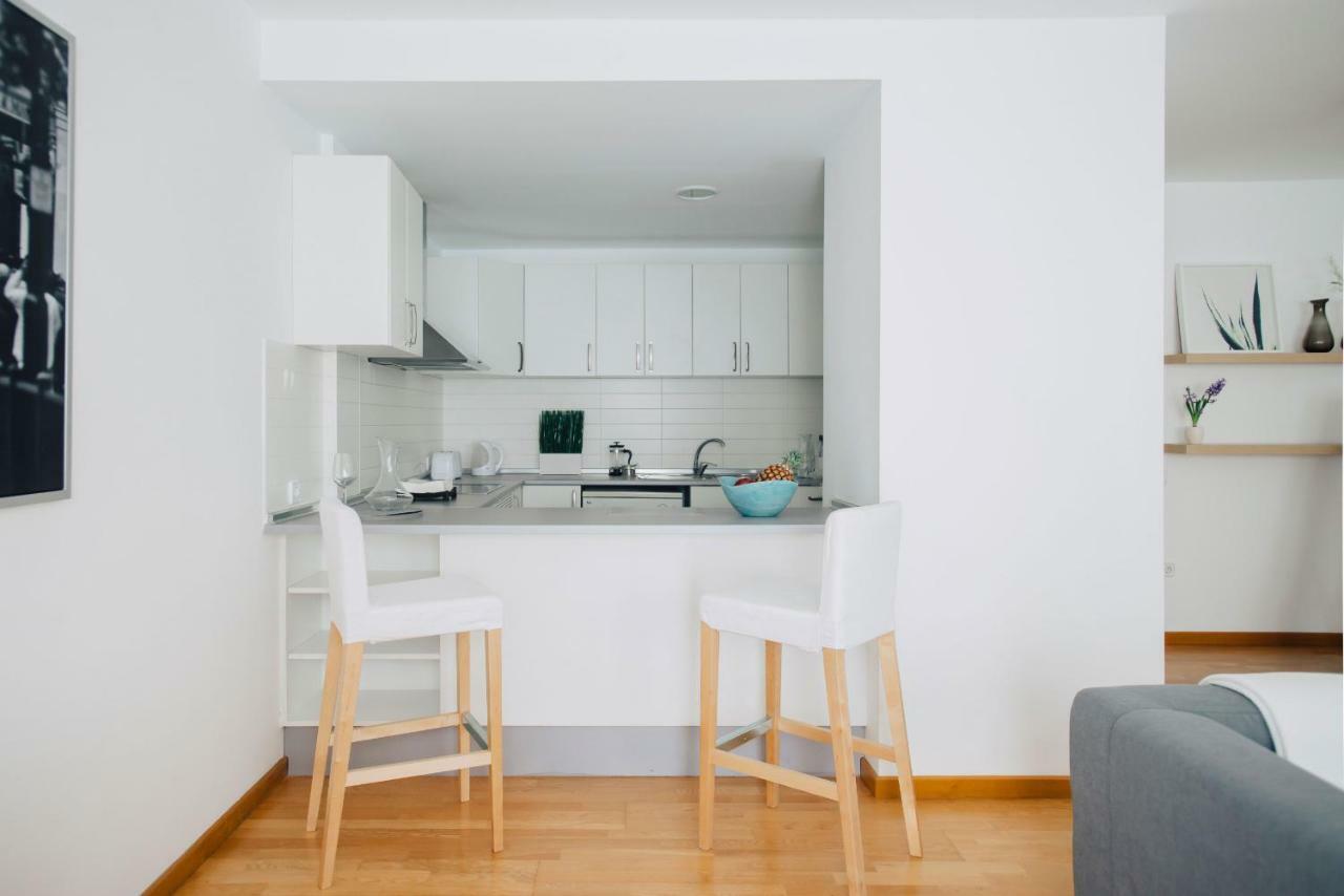 Cornisa Apartments